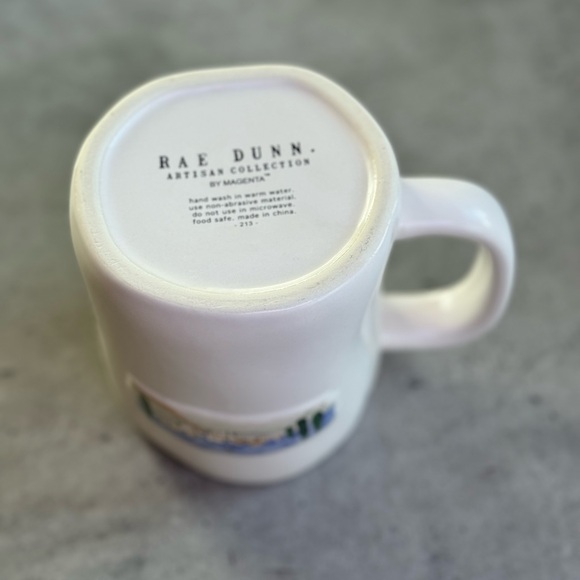 Rae Dunn by Magenta ‘Peace On Earth’ mug - Picture 4 of 4